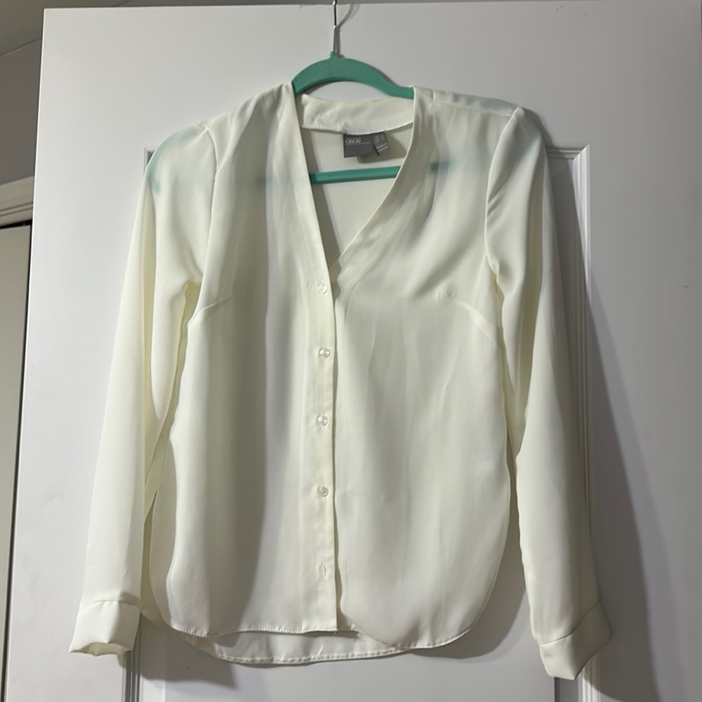 White V-neck blouse